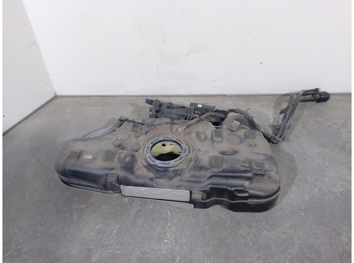 Recambio de deposito combustible para kia xceed 1.4 tgdi cat referencia OEM IAM 31150G4000 CESTA 21