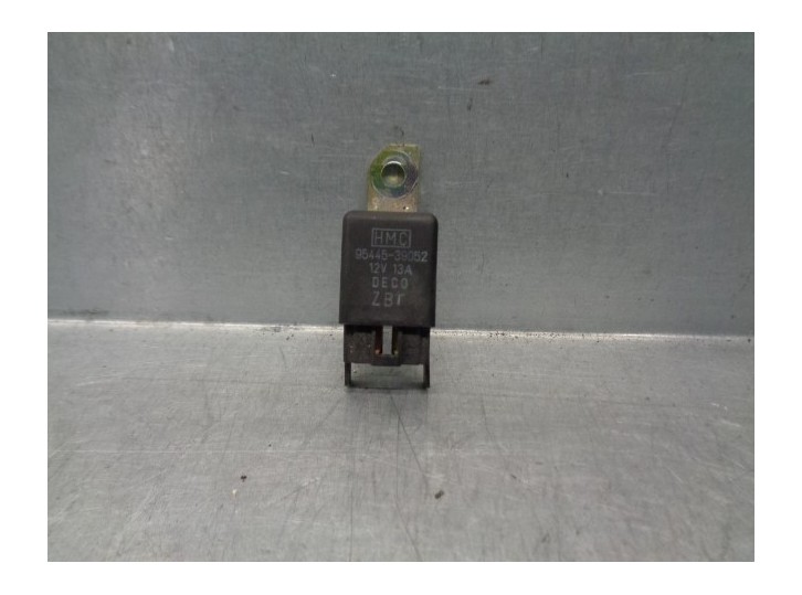 Recambio de rele para hyundai xg 3.5 v6 cat referencia OEM IAM 9544539052  