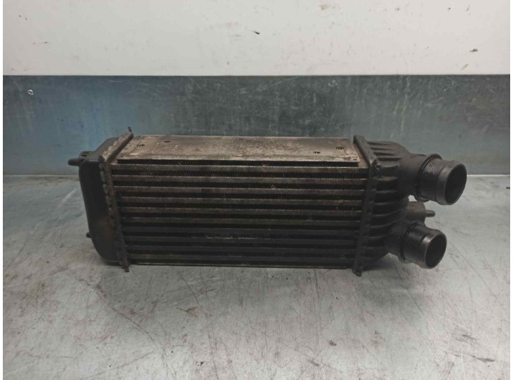 Replacement intercooler for Fiat Scudo van (272) 1.6 JTDm CAT OEM IAM reference 1498987080 384K4 E5531 BEHR