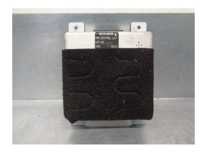 Replacement heating control unit for Hyundai XG 3.5 V6 CAT OEM IAM reference 9572039100 