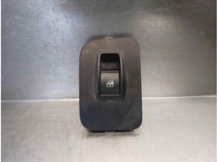 Recambio de mando elevalunas delantero derecho para citroën nemo nivel b referencia OEM IAM 7354612800 