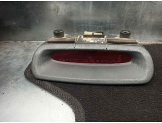 Recambio de luz central de freno para hyundai lantra familiar (rd) 1.6 cat referencia OEM IAM 92750298  