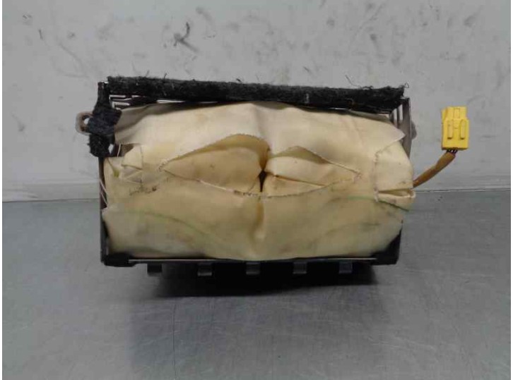 Recambio de airbag delantero derecho para mitsubishi grandis (na0w) 2.0 di-d cat referencia OEM IAM MN173206  