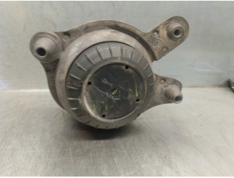 Recambio de soporte motor para mercedes-benz clase c (w205) familiar 2.1 cdi cat referencia OEM IAM A2052406617 A2052406617 
