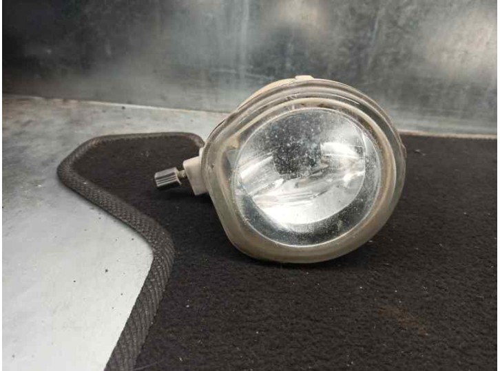 Recambio de faro antiniebla izquierdo para fiat marea berlina (185) 1.6 16v cat referencia OEM IAM 7795368  