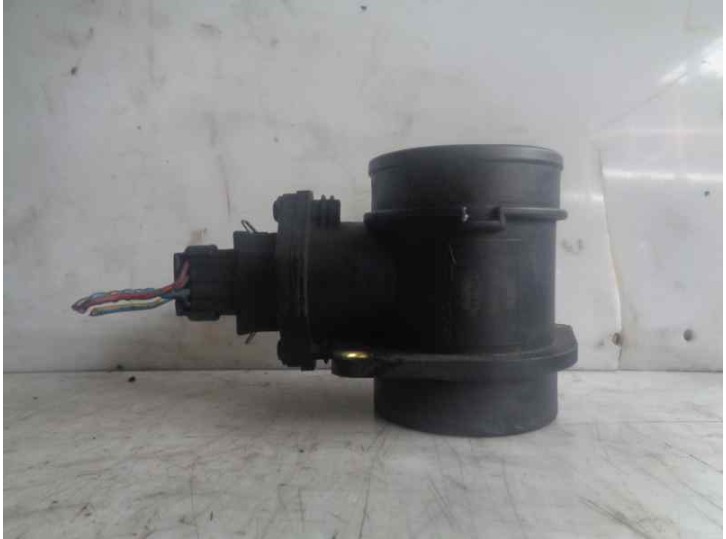 Recambio de caudalimetro para audi a3 (8l) 1.8 20v turbo referencia OEM IAM 0280217117  MAGNETI MARELLI