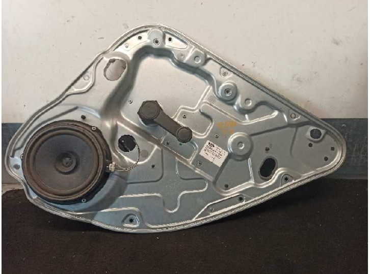 Recambio de elevalunas trasero derecho para ford focus c-max (cap) 1.6 16v cat referencia OEM IAM MANUAL 5 PUERTAS