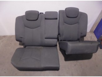 Recambio de asientos traseros para ssangyong kyron 200 xdi limited referencia OEM IAM 4027854 TELA GRIS 5 PUERTAS