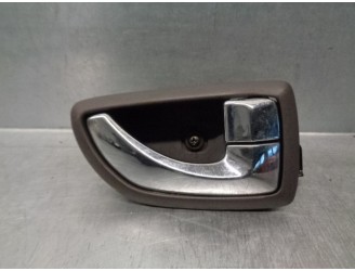 Recambio de maneta interior trasera derecha para hyundai xg 3.5 v6 cat referencia OEM IAM 826203B000  