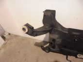 Recambio de puente delantero para volvo v40 básico referencia OEM IAM CUNA MOTOR 
