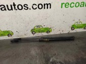 Replacement tailgate / boot lid dampers for Nissan Micra (K12E) 1.2 CAT OEM IAM reference 90450AX610 