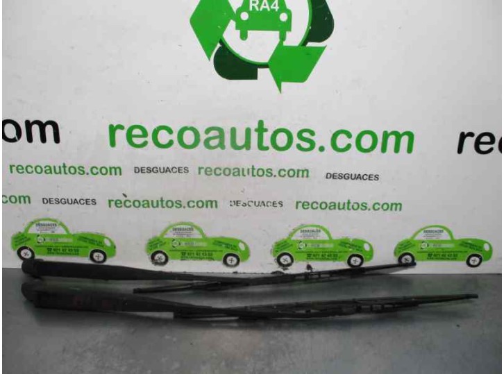 Recambio de brazo limpia delantero derecho para nissan terrano/terrano.ii (r20) 2.7 turbodiesel referencia OEM IAM 288808F000  