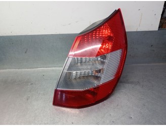 Recambio de piloto trasero derecho para renault scénic ii (jm0/1_) 1.5 dci (jm02, jm13) referencia OEM IAM 8200493375 8200493375