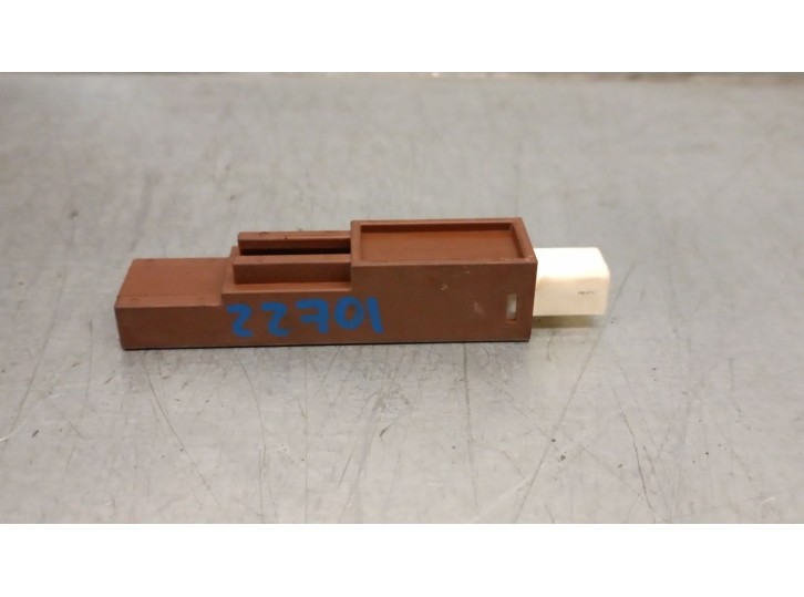 Recambio de antena para toyota c-hr (_x1_) 1.8 hybrid (zyx10_, zyx11_) referencia OEM IAM 19071492 