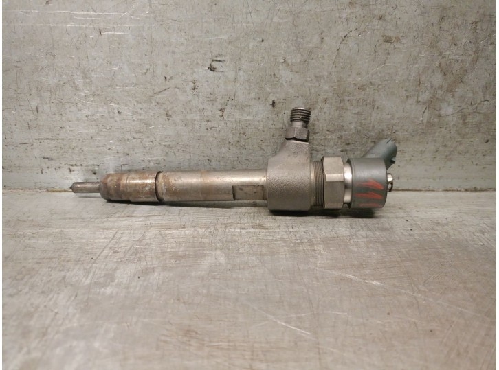 Recambio de inyector para fiat multipla (186) 1.9 jtd cat referencia OEM IAM 0445110002 95400103 