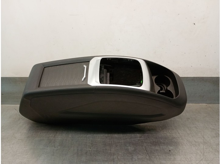 Recambio de apoyabrazos central para citroën c4 grand picasso ii (da_, de_) 2.0 bluehdi 150 referencia OEM IAM 9677280477 967728