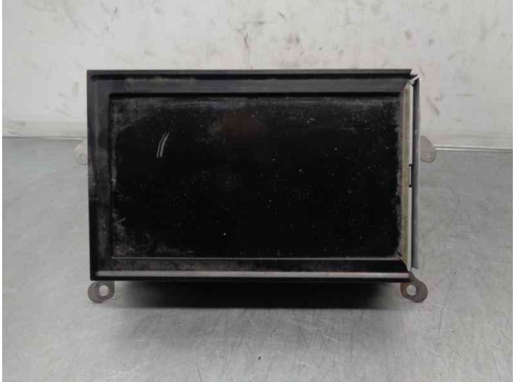 Replacement multifunction display for Mitsubishi Grandis (NA0W) 2.0 DI-D cat OEM IAM reference 8750A111 