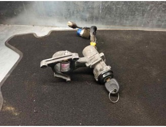Replacement ignition switch for Hyundai Lantra Estate (RD) 1.6 CAT OEM IAM reference 8190029M00 