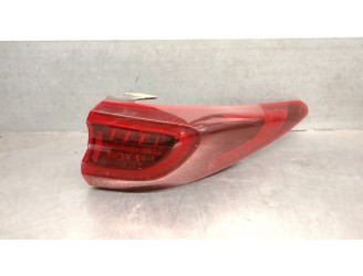 PILOTO TRASERO DERECHO 92402F1600 92402F1600 