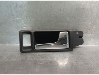 Recambio de maneta interior delantera derecha para audi 100 berlina (c4) 2.6 v6 cat (abc) referencia OEM IAM 4A0837020A 4A083702
