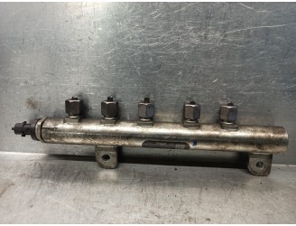 Recambio de rampa inyectora para alfa romeo 147 (190) 1.9 jtd 120 progression referencia OEM IAM 55197370 0445212095 BOSCH