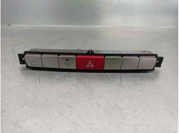 Recambio de warning para fiat linea (323_, 110_) 1.3 d multijet (323axb11, 323axb1a) referencia OEM IAM 7354459330  