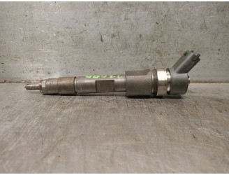 Recambio de inyector para renault megane ii (bm0/1_, cm0/1_) 1.9 dci referencia OEM IAM 8200389369 8200389369 0445110230 BOSCH