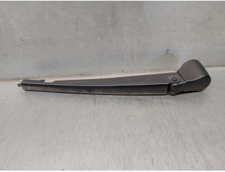 Recambio de brazo limpia trasero para mercedes-benz clase c (w205) familiar 2.1 cdi cat referencia OEM IAM A1568200044 