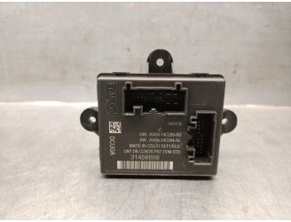 Recambio de centralita cierre para volvo v40 hatchback (525) d2 referencia OEM IAM 31456698 