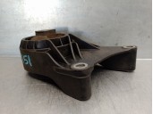 Recambio de soporte motor para opel insignia berlina 2.0 cdti cat referencia OEM IAM 13227767 