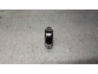 Replacement rear right window regulator switch for Kia Cerato 2.0 turbodiesel cat OEM IAM reference 935782D000 935802F500GW 