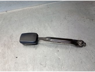 Recambio de enganche cinturon para renault megane iii hatchback (bz0/1_, b3_) 1.2 tce (bz2b, bz11) referencia OEM IAM 878162915R