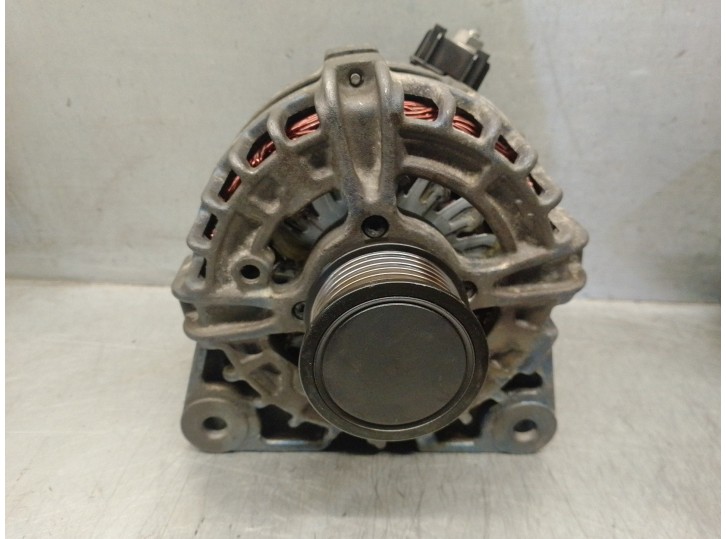 Recambio de alternador para renault talisman 1.6 tce energy referencia OEM IAM 231004PA0A 