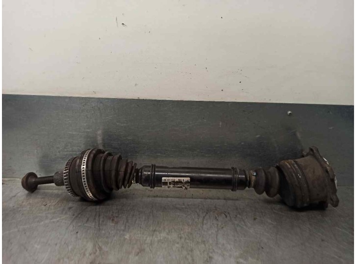Recambio de transmision delantera derecha para audi a6 berlina (4b2) 3.0 referencia OEM IAM 4B0407272F 