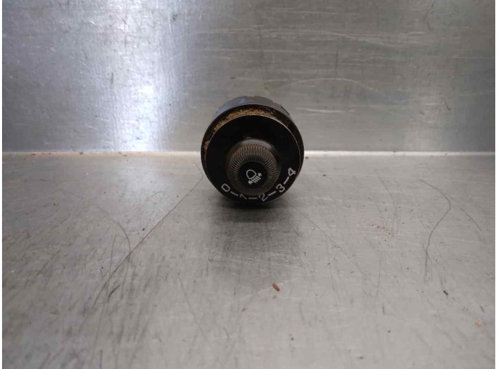 Recambio de interruptor para mitsubishi pajero t.d. 2.5 referencia OEM IAM MB604842  