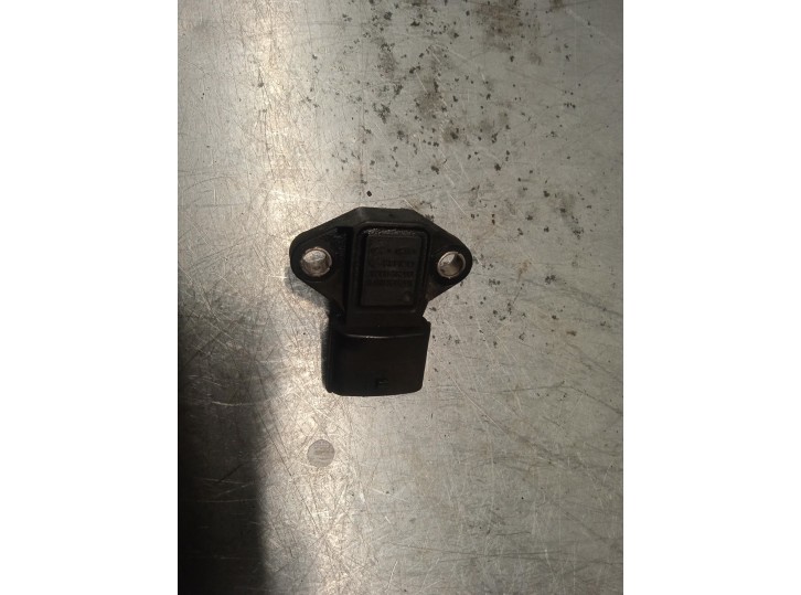 Recambio de sensor presion para hyundai santa fe (sm) 2.4 gls referencia OEM IAM 3930038200 9480930201 KEFICO