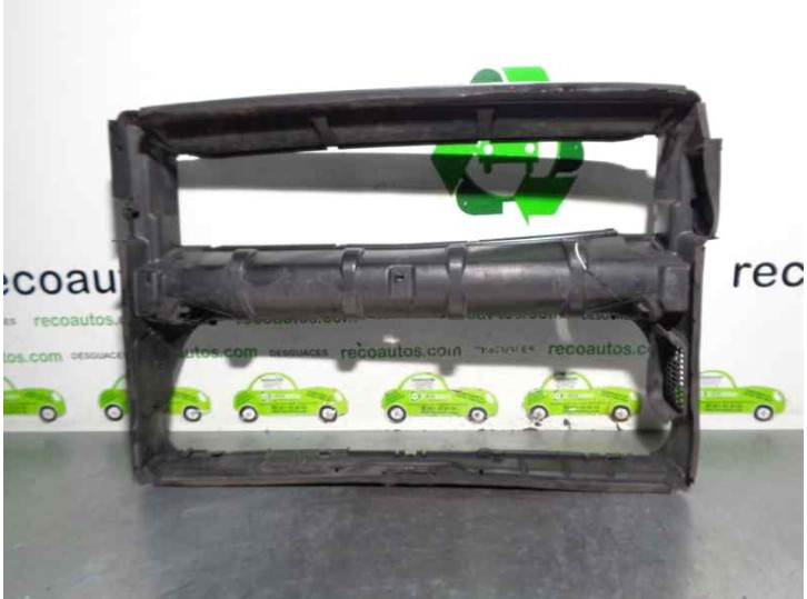 Recambio de calandra delantera de radiador para bmw serie 5 gran turismo (f07) 530d referencia OEM IAM 187798 