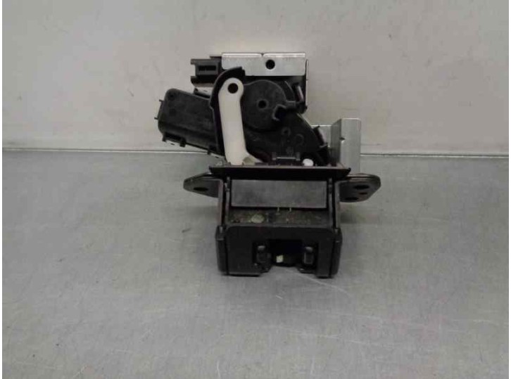 Recambio de cerradura maletero / porton para mazda 2 lim. (de) 1.5 16v cat referencia OEM IAM 4 PINES 5 PUERTAS
