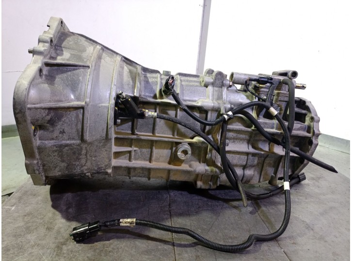 Recambio de caja cambios para ssangyong kyron 2.0 xdi referencia OEM IAM G3102009017 3102009017 MAD471100908