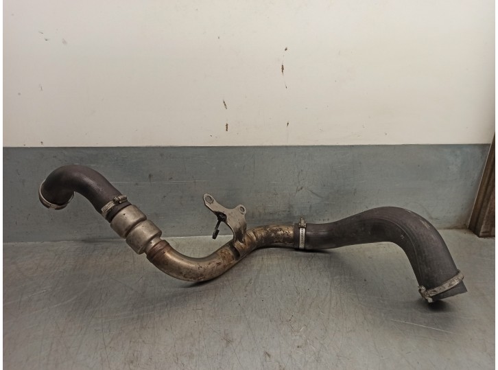 Replacement tube for Ford Focus sedan (CAP) 1.8 TDCi turbodiesel CAT OEM IAM reference 4M516C646D 
