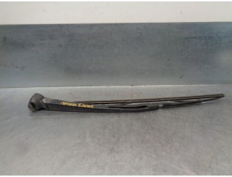 Recambio de brazo limpia trasero para mercedes-benz clase c (w203) familiar 2.7 cdi 20v cat referencia OEM IAM A2038201544 