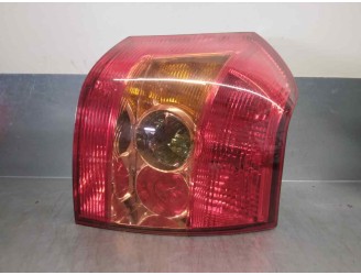 Recambio de piloto trasero derecho para toyota corolla (e12) 1.6 linea luna berlina referencia OEM IAM 8155102301 5 PUERTAS