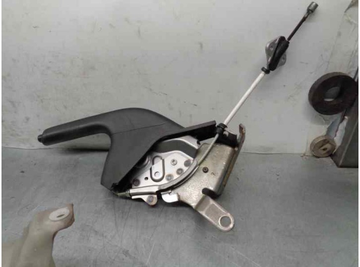 Recambio de palanca freno de mano para mazda 2 lim. (de) 1.5 16v cat referencia OEM IAM DF7144010D 