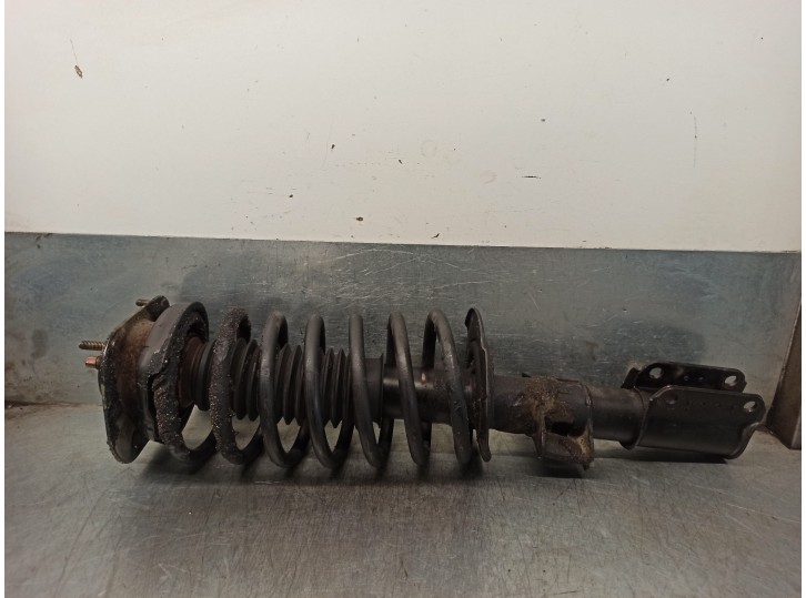 Recambio de amortiguador delantero izquierdo para volvo serie 850 2.3 20v turbo cat referencia OEM IAM P9140049 
