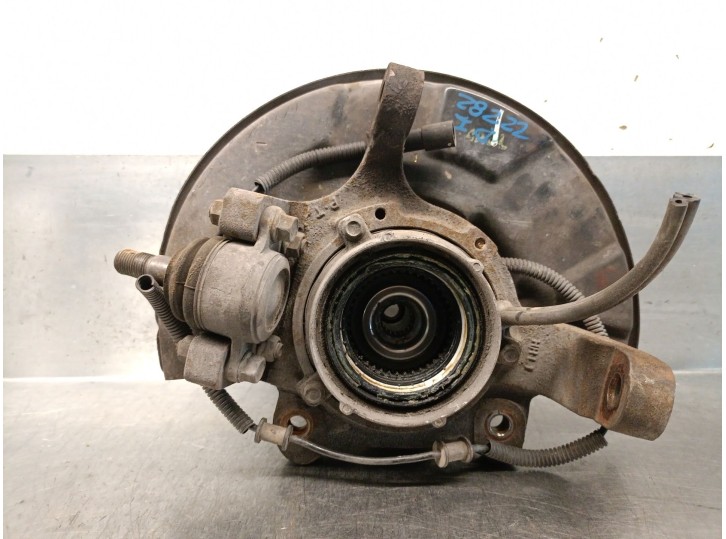 Recambio de mangueta delantera izquierda para ssangyong kyron 2.0 xdi referencia OEM IAM 4121109003 4121109003 