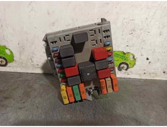 Recambio de caja reles / fusibles para fiat doblo cargo (223) 1.9 jtd cat referencia OEM IAM 51763772 