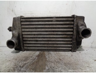 Recambio de intercooler para chrysler voyager (rg) 2.5 crd executive referencia OEM IAM 05072261AA 868503A VALEO