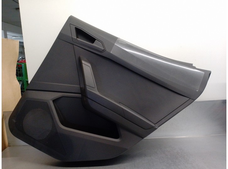 Recambio de guarnecido puerta trasera derecha para seat ibiza (kj1) 1.0 tsi referencia OEM IAM 6F0867212G  5 PUERTAS