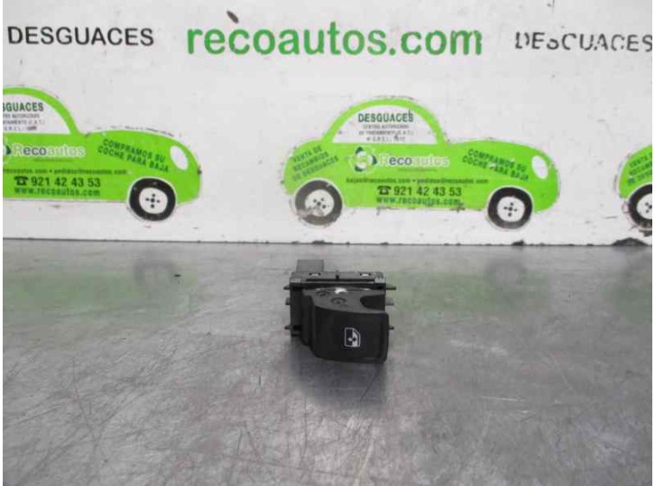 Replacement front right window switch for Seat Ibiza (KJ1) 1.0 OEM IAM reference 5G0959855P 