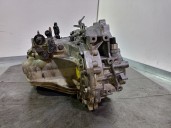 Replacement gearbox for Hyundai Elantra (XD) 2.0 CRDi cat OEM IAM reference L2D 922553 4300039411